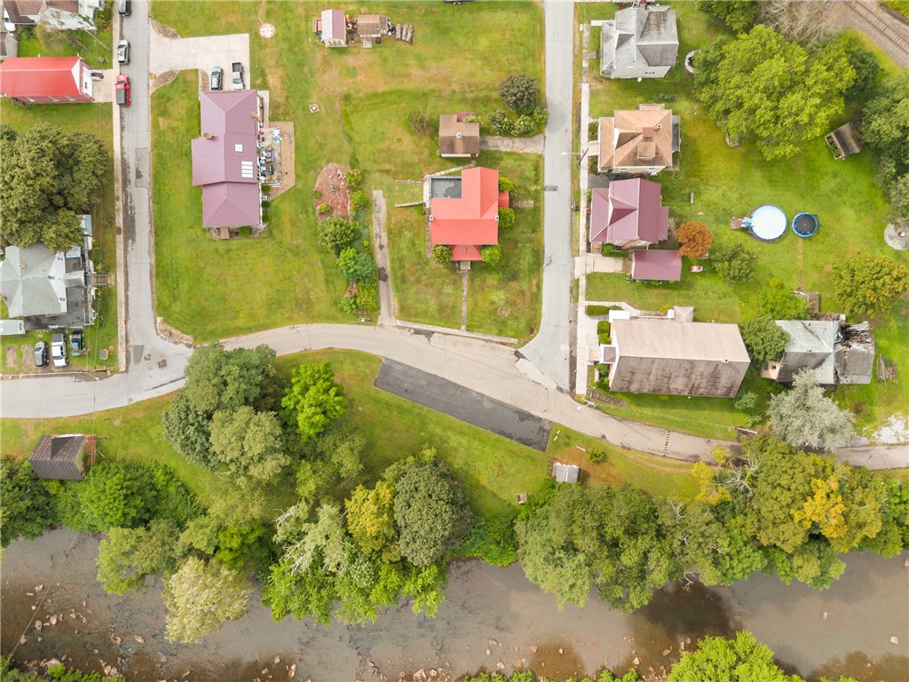 Hooversville, Pennsylvania 15936, United States, 3 Bedrooms Bedrooms, ,2 BathroomsBathrooms,Residential,Active,192533