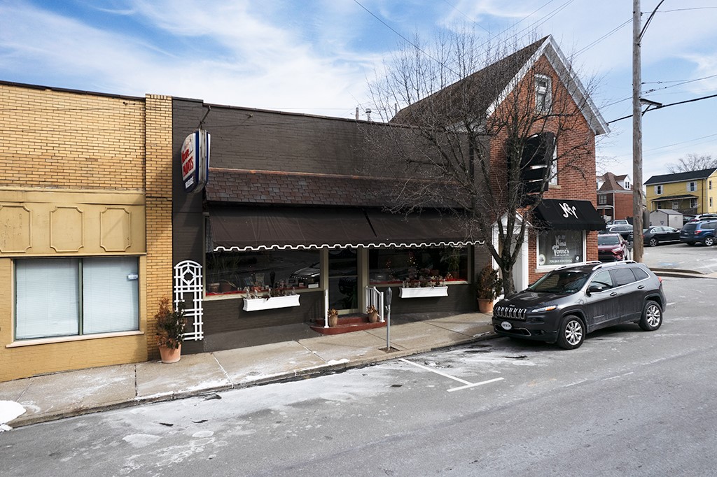 Irwin, Pennsylvania 15642, United States, ,Commercial,Active,1838