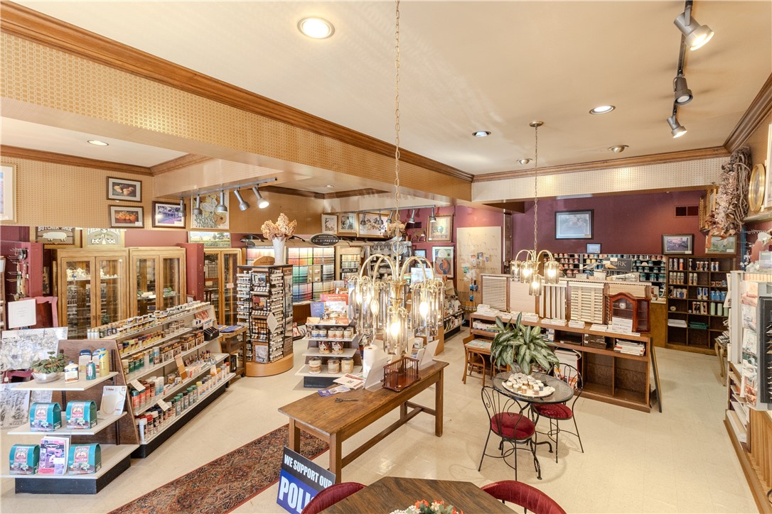 Irwin, Pennsylvania 15642, United States, ,Commercial,Active,1838