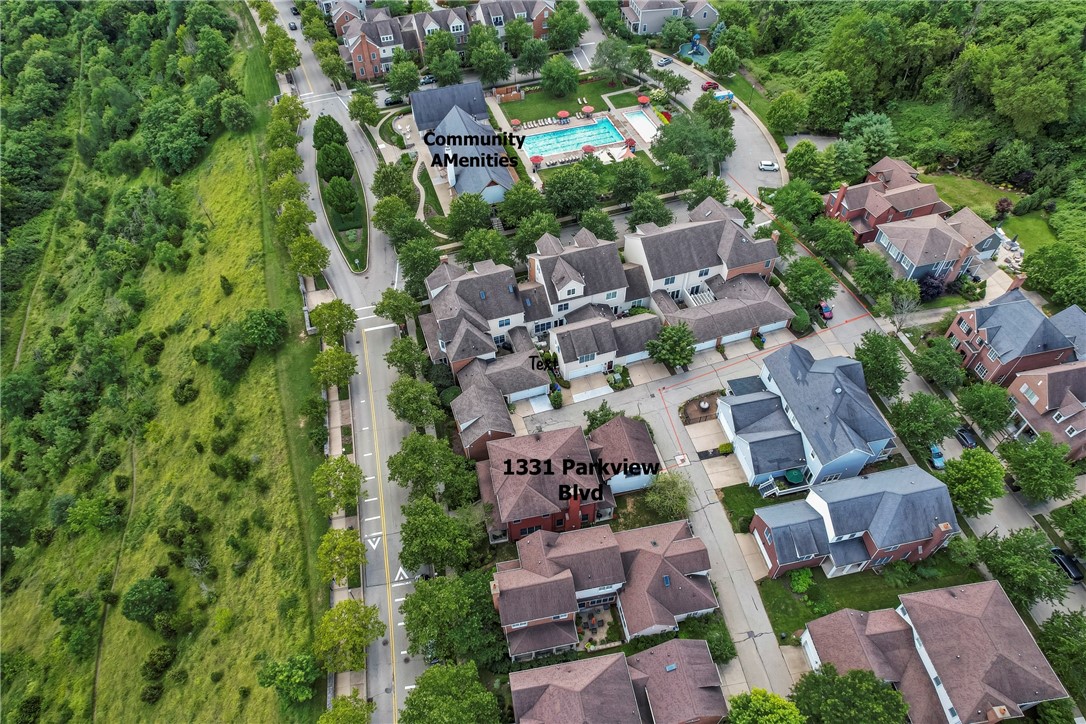 Pittsburgh, Pennsylvania, 15217, United States, 4 Bedrooms Bedrooms, ,4 BathroomsBathrooms,Residential,Active,1899201