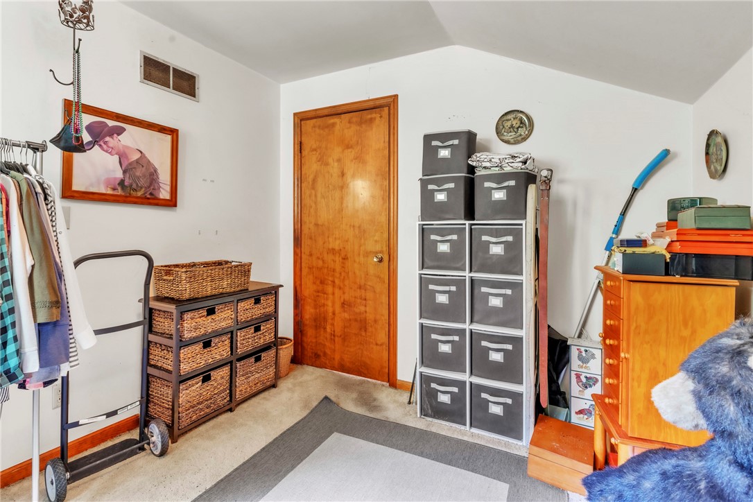 Lancaster Twp, Pennsylvania 16037, United States, 3 Bedrooms Bedrooms, ,3 BathroomsBathrooms,Residential,Active,159078