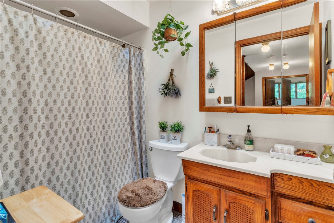 Lancaster Twp, Pennsylvania 16037, United States, 3 Bedrooms Bedrooms, ,3 BathroomsBathrooms,Residential,Active,159078