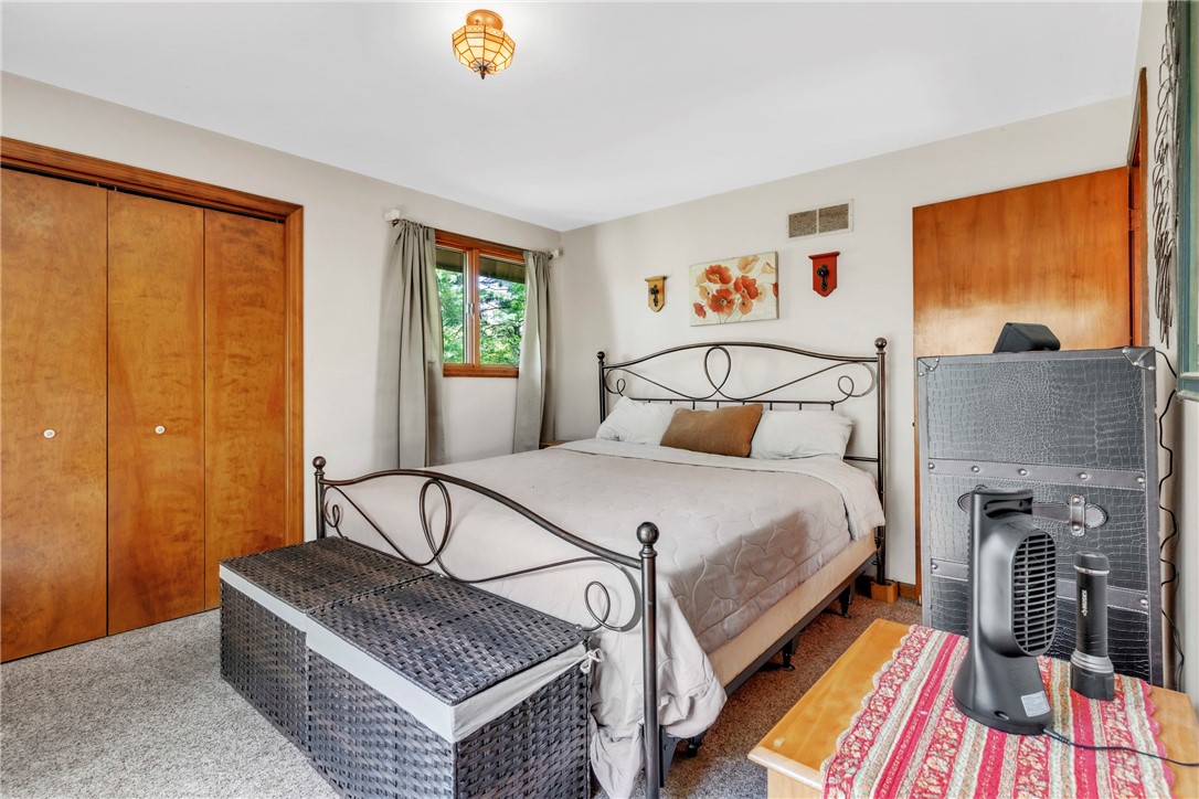 Lancaster Twp, Pennsylvania 16037, United States, 3 Bedrooms Bedrooms, ,3 BathroomsBathrooms,Residential,Active,159078