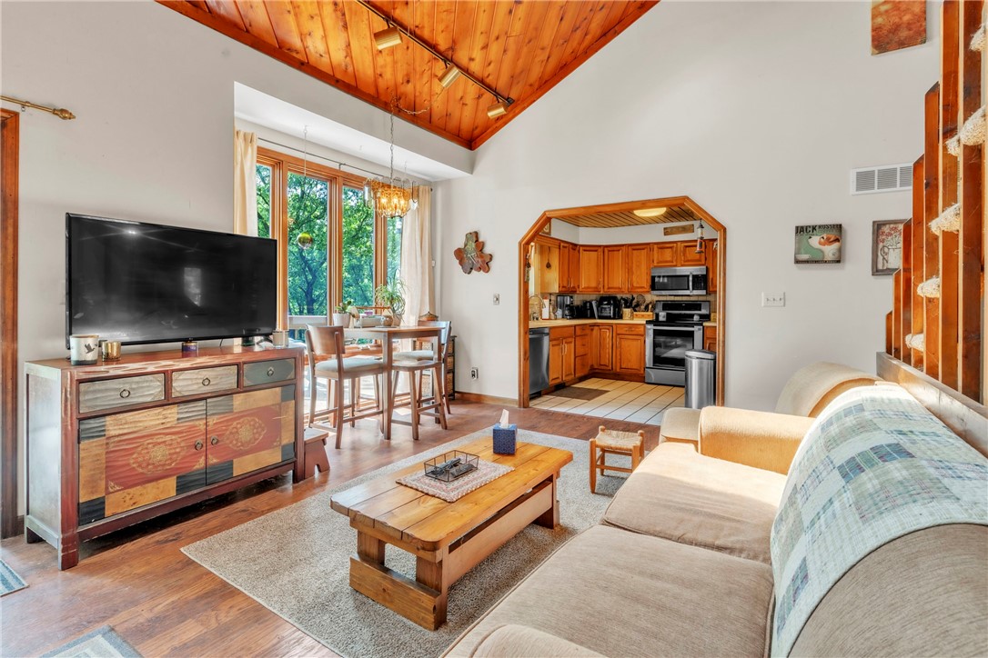 Lancaster Twp, Pennsylvania 16037, United States, 3 Bedrooms Bedrooms, ,3 BathroomsBathrooms,Residential,Active,159078