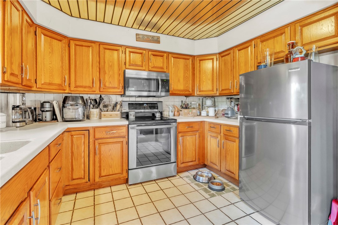 Lancaster Twp, Pennsylvania 16037, United States, 3 Bedrooms Bedrooms, ,3 BathroomsBathrooms,Residential,Active,159078