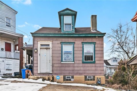 Homes For Sale - 2110 Spring St St<br/> Mt Oliver, PA 15210