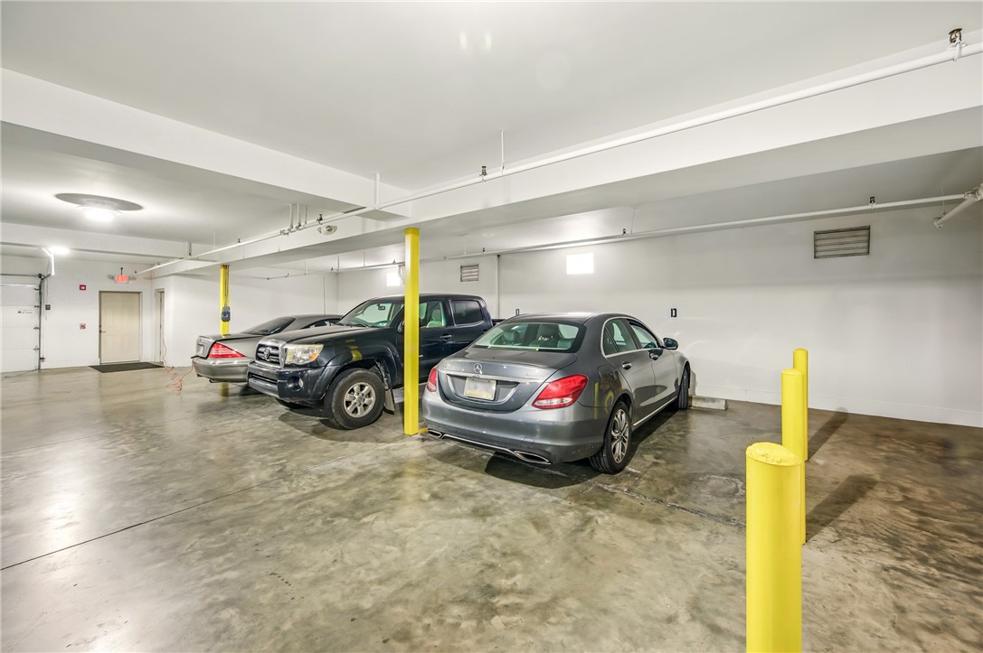 240 Third Street St #D, Oakmont, Pennsylvania image 32