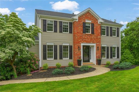 814 Graywyck Dr Seven Fields Boro PA 16046
