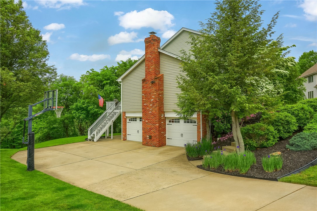 Seven Fields Boro, Pennsylvania 16046, United States, 4 Bedrooms Bedrooms, ,3 BathroomsBathrooms,Residential,Contingent,144765