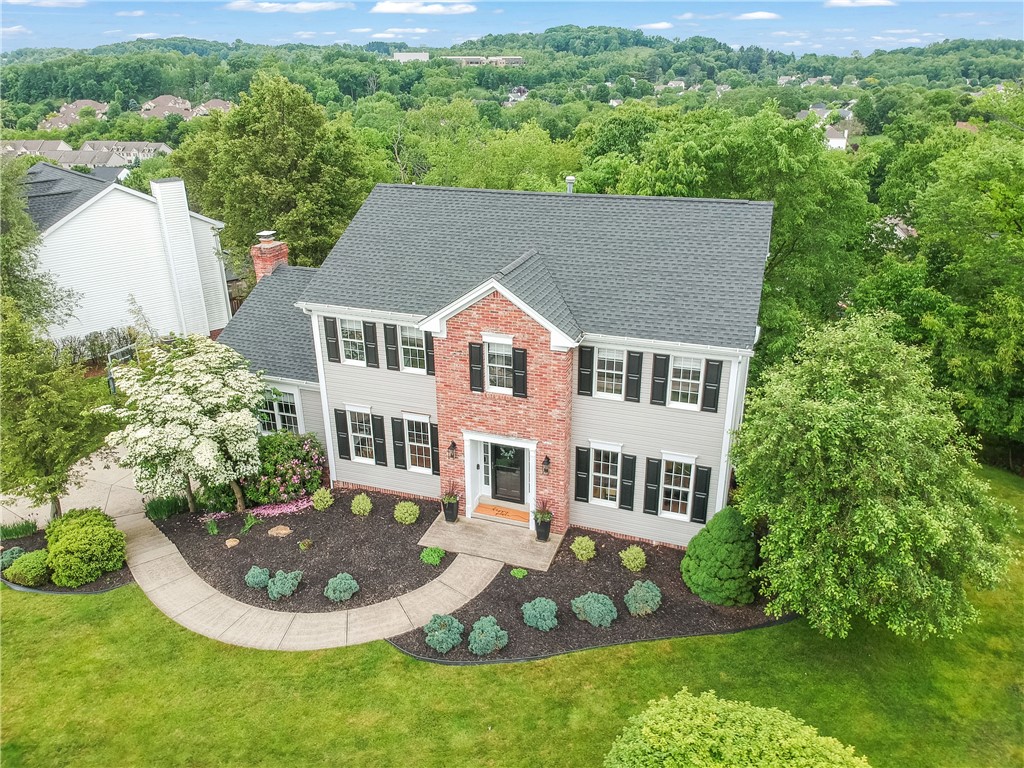 814 Graywyck Dr