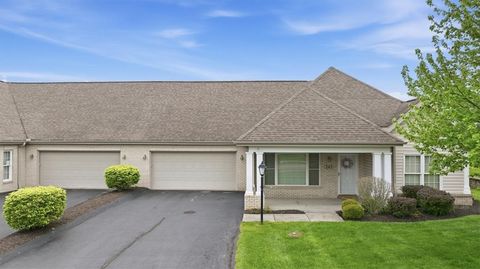 Photo of 243 Hytyre Farms Dr, Gibsonia, PA 15044 (MLS # 1751110)