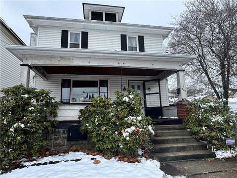 Photo of 325 Crest Ave, Charleroi, PA 15022 (MLS # 1732569)