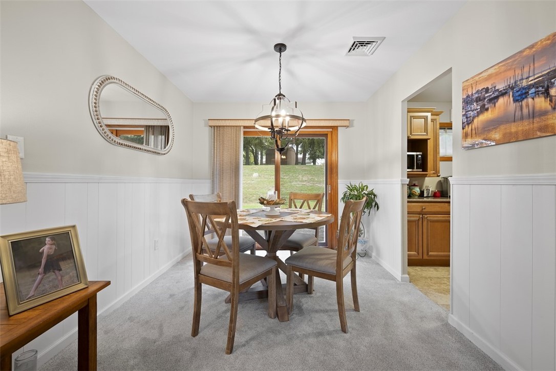 Cranberry Twp, Pennsylvania 16066, United States, 3 Bedrooms Bedrooms, ,2 BathroomsBathrooms,Residential,Active,228169