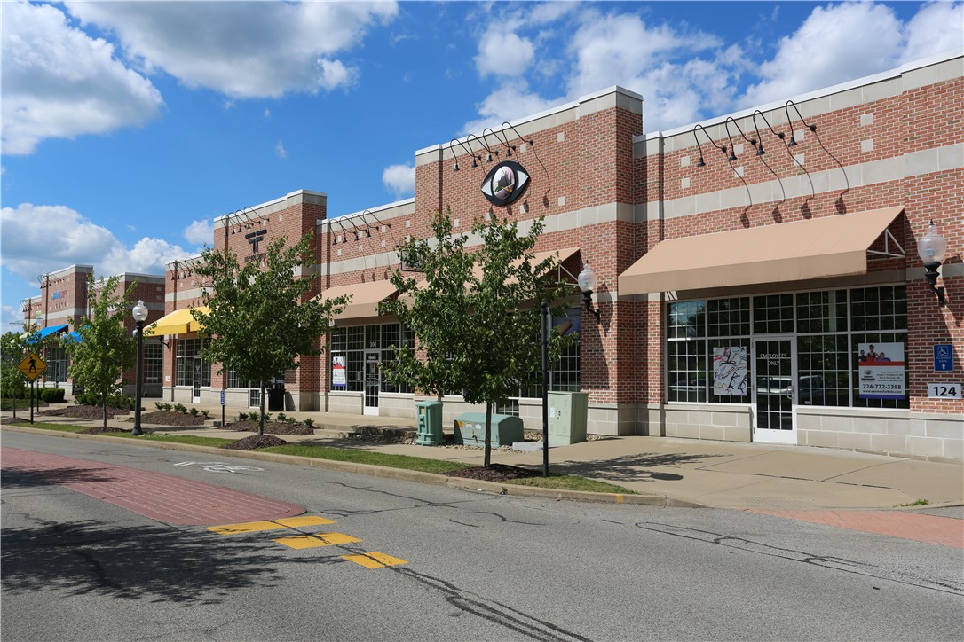 Cranberry Twp, Pennsylvania 16066, United States, 3 Bedrooms Bedrooms, ,2 BathroomsBathrooms,Residential,Active,228169