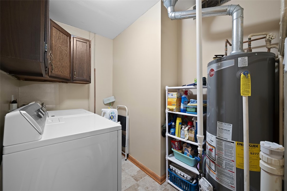 Cranberry Twp, Pennsylvania 16066, United States, 3 Bedrooms Bedrooms, ,2 BathroomsBathrooms,Residential,Active,228169