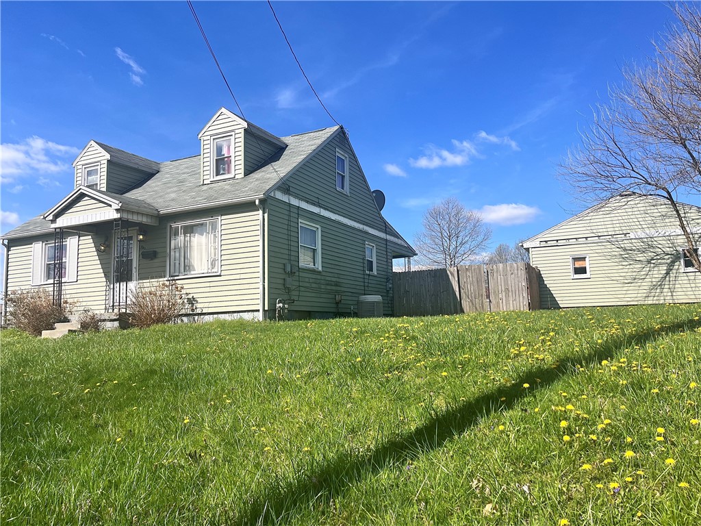 300 Beechwood Ave Ave, Farrell, Pennsylvania image 2