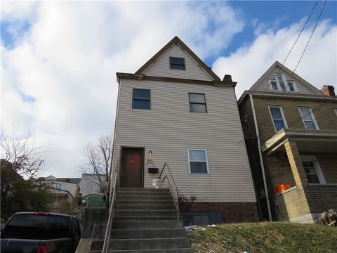 Photo of 1216 Amanda St, Pittsburgh, PA 15210 (MLS # 1749739)