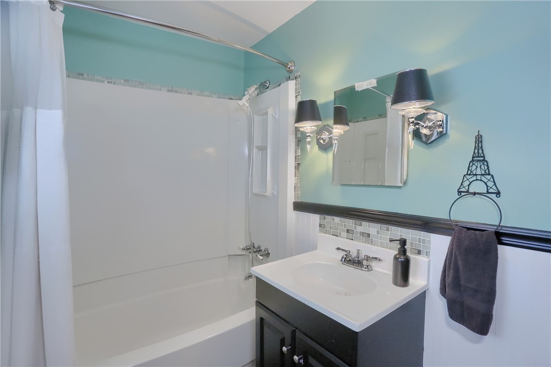 539 Wilson Ave Ave, Rochester, Pennsylvania image 27