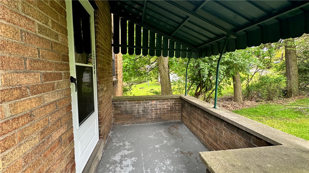 12406 Frankstown Rd