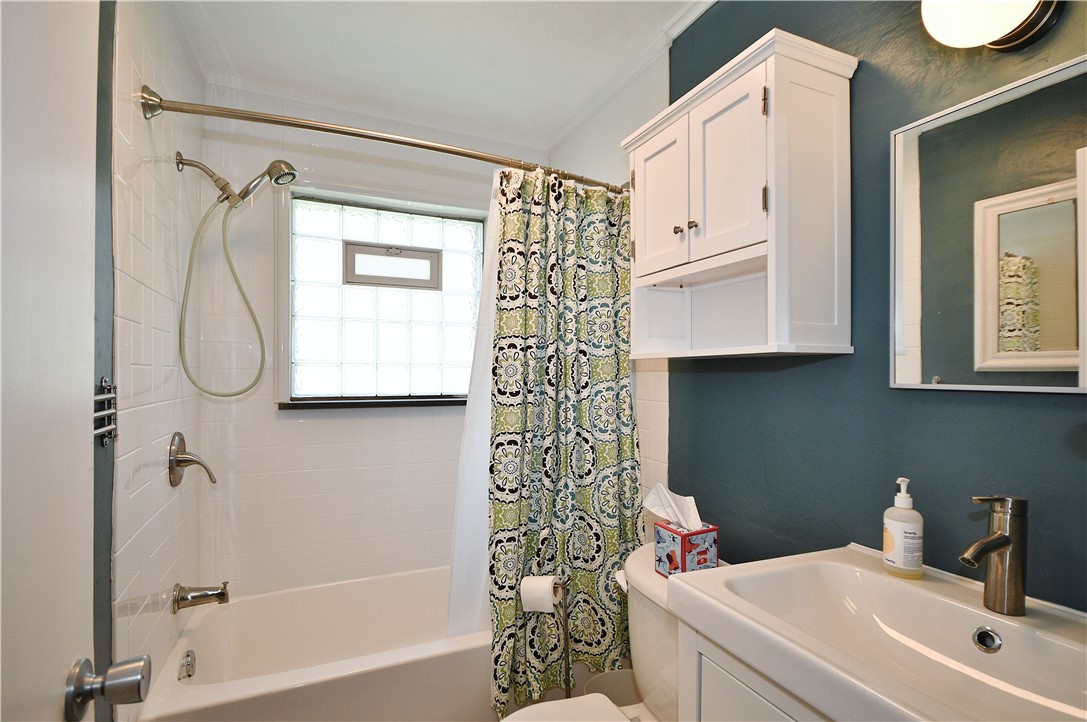 2880 Cedar Street St, Bethel Park, Pennsylvania image 16