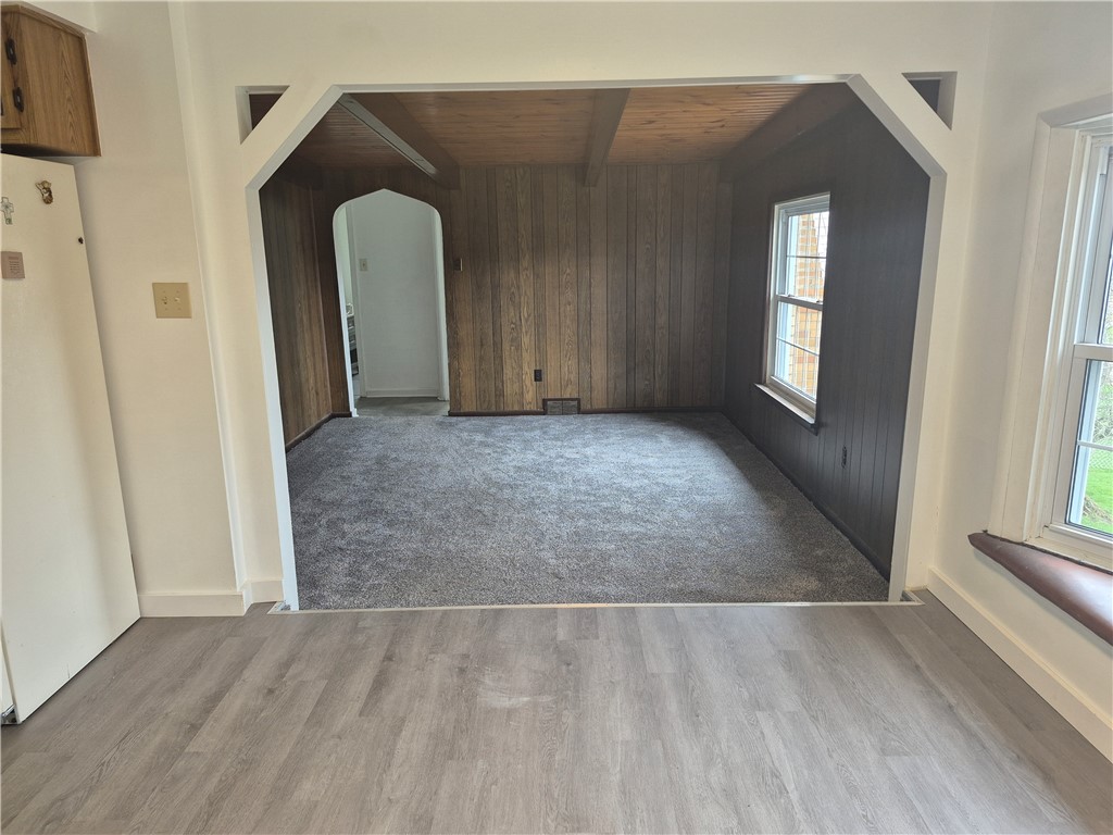 1105 Bennett Ave Ave, Jeannette, Pennsylvania image 14