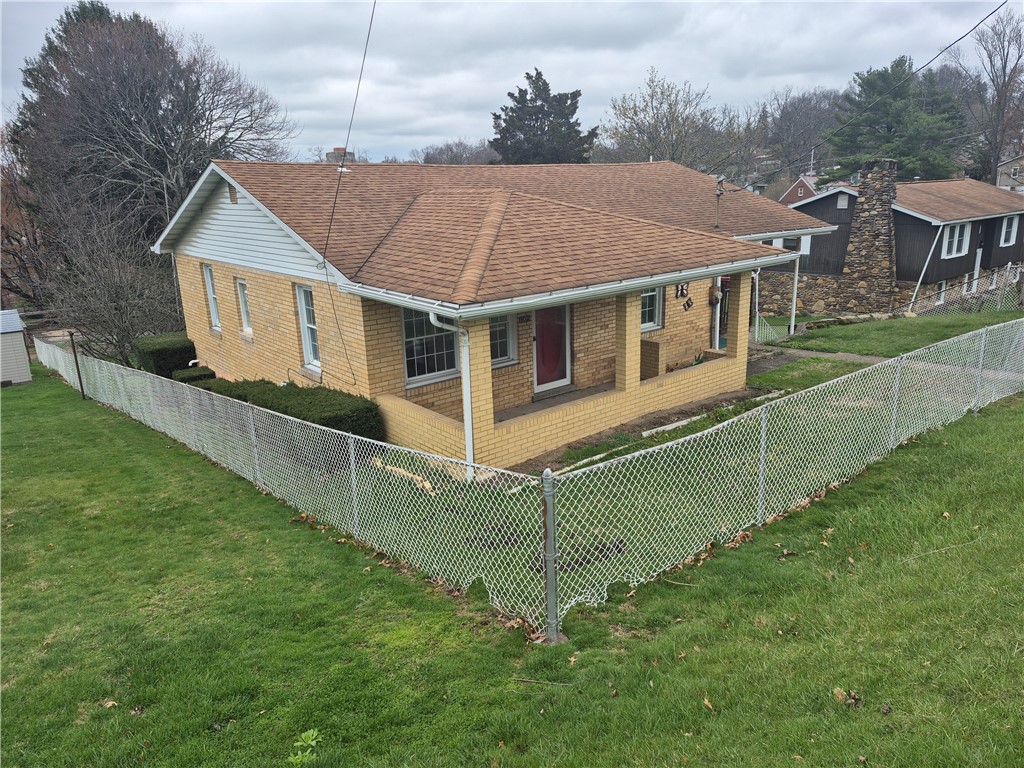 1105 Bennett Ave Ave, Jeannette, Pennsylvania image 1