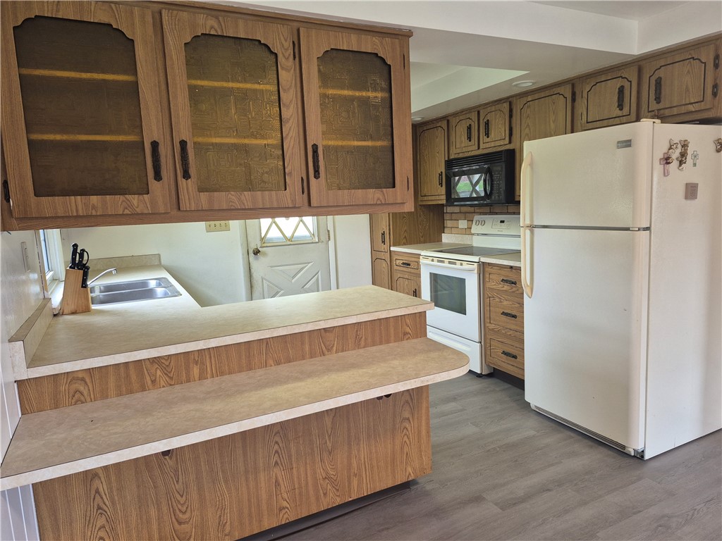 1105 Bennett Ave Ave, Jeannette, Pennsylvania image 17