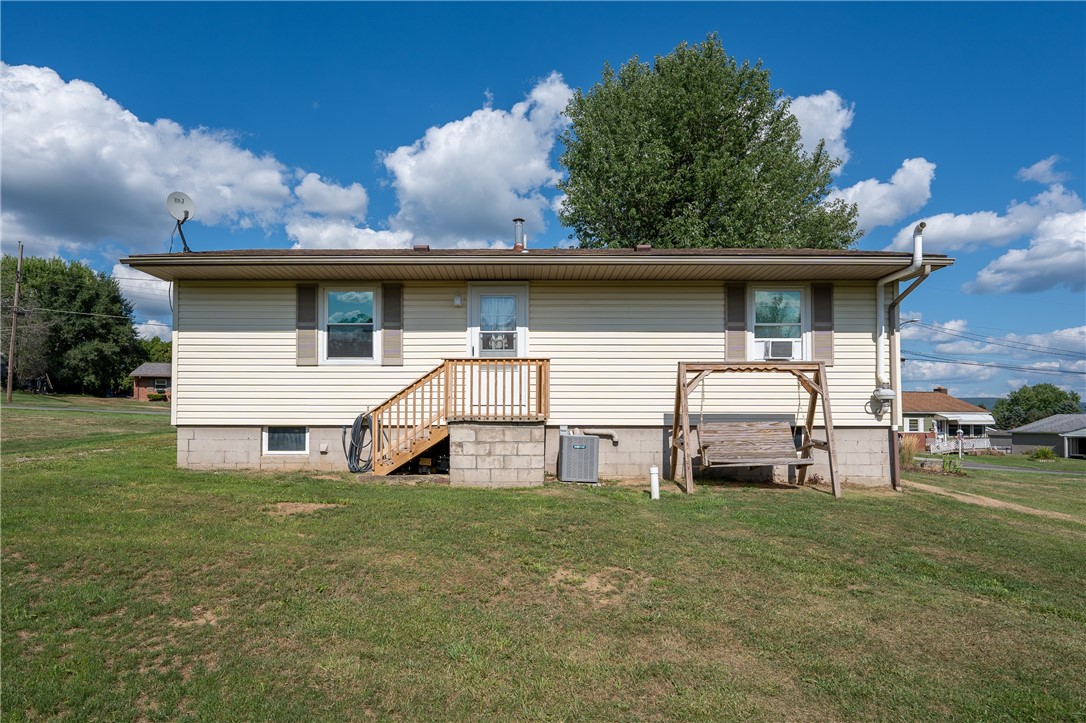 136 Laurel Ln Ln, Latrobe, Pennsylvania image 27