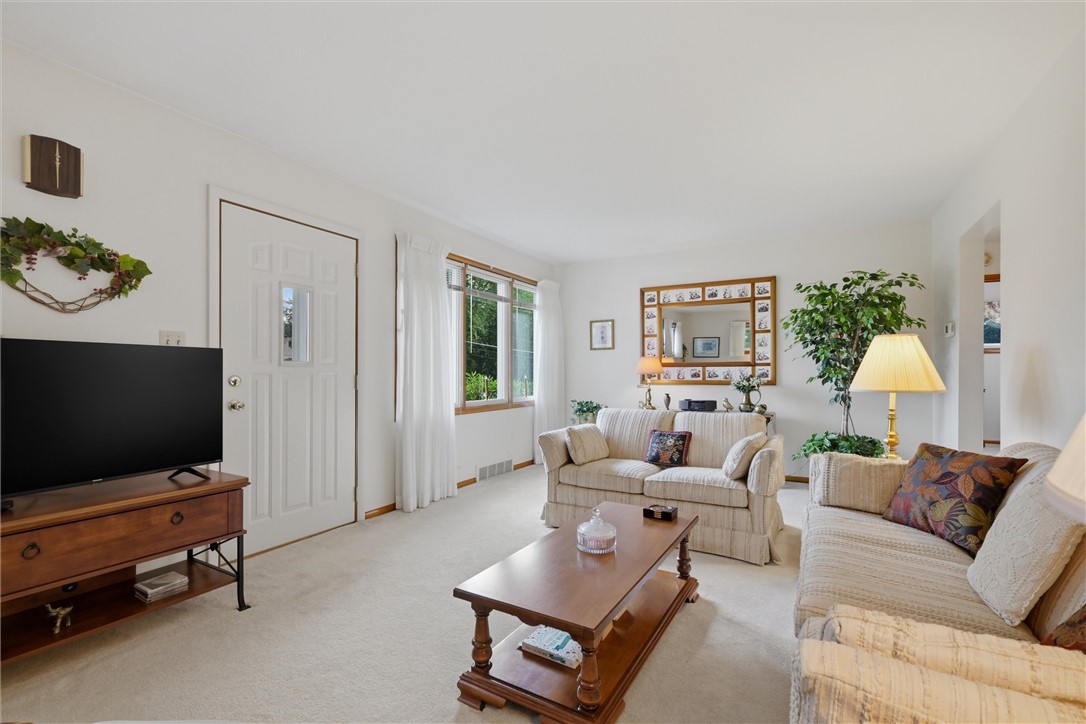 113 Westview Dr