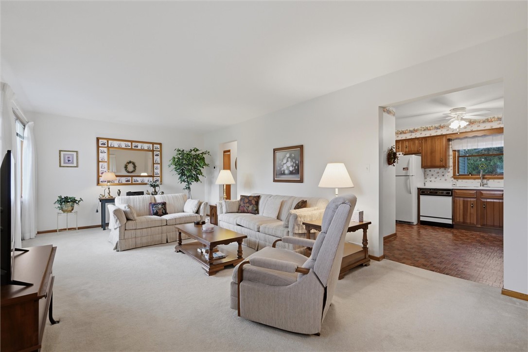 113 Westview Dr