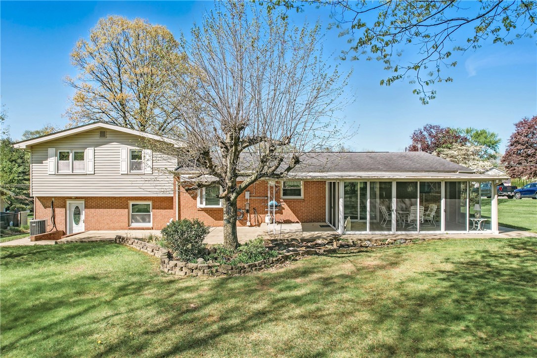 3640 Ridgewood Dr Dr, Hermitage, Pennsylvania image 7