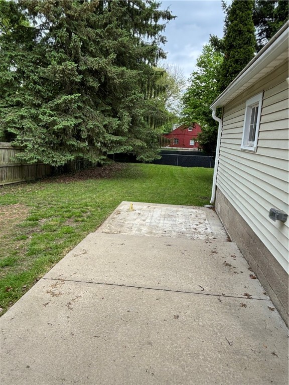 312 S. Myers Ave, Sharon, Pennsylvania image 4