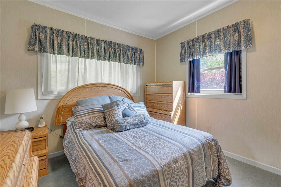 332 Division Ln Ln, Vanport, Pennsylvania image 9