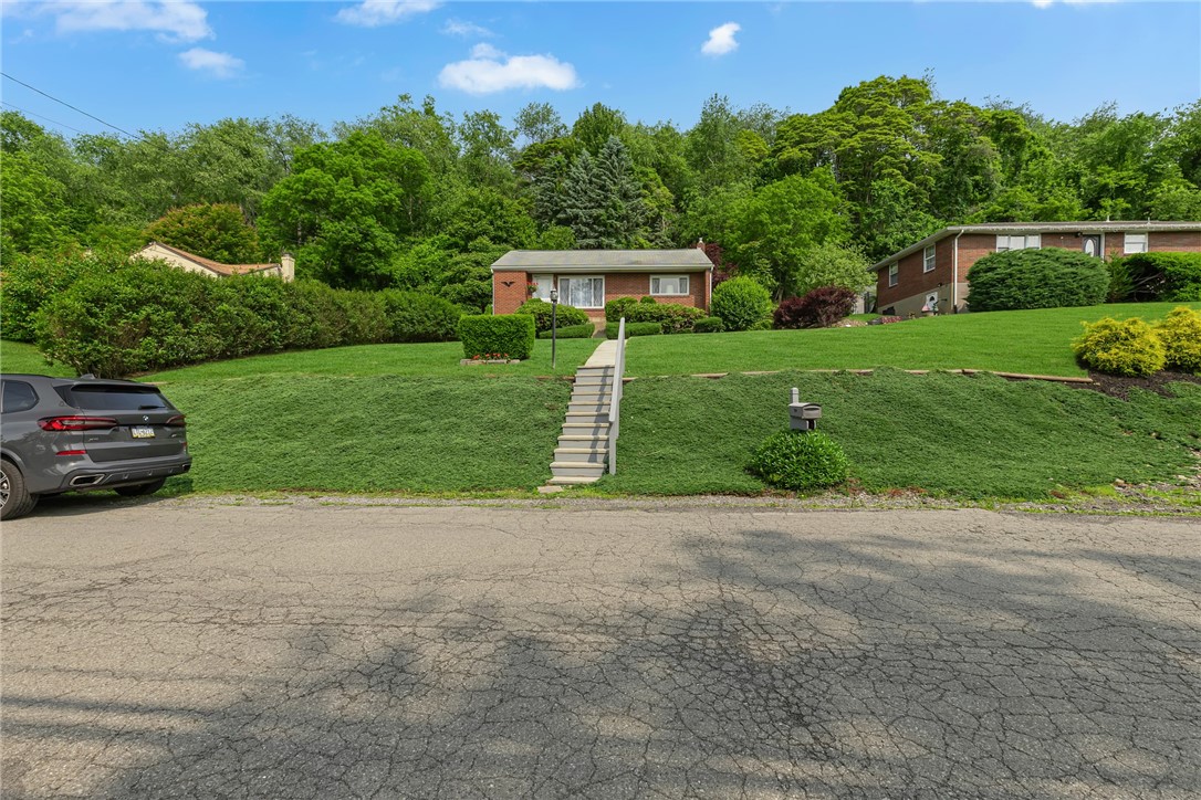 332 Division Ln Ln, Vanport, Pennsylvania image 24