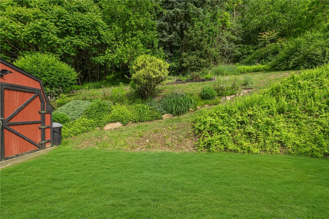 332 Division Ln Ln, Vanport, Pennsylvania image 23