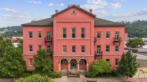 Photo of 3080 Smallman St Unit 8, Pittsburgh, PA 15201 (MLS # 1725327)