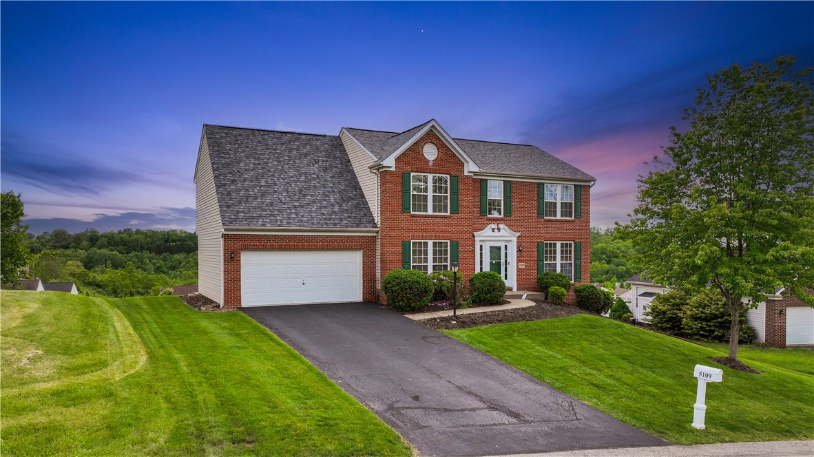 South Fayette, Pennsylvania 15057, United States, 4 Bedrooms Bedrooms, ,4 BathroomsBathrooms,Residential,Contingent,140270