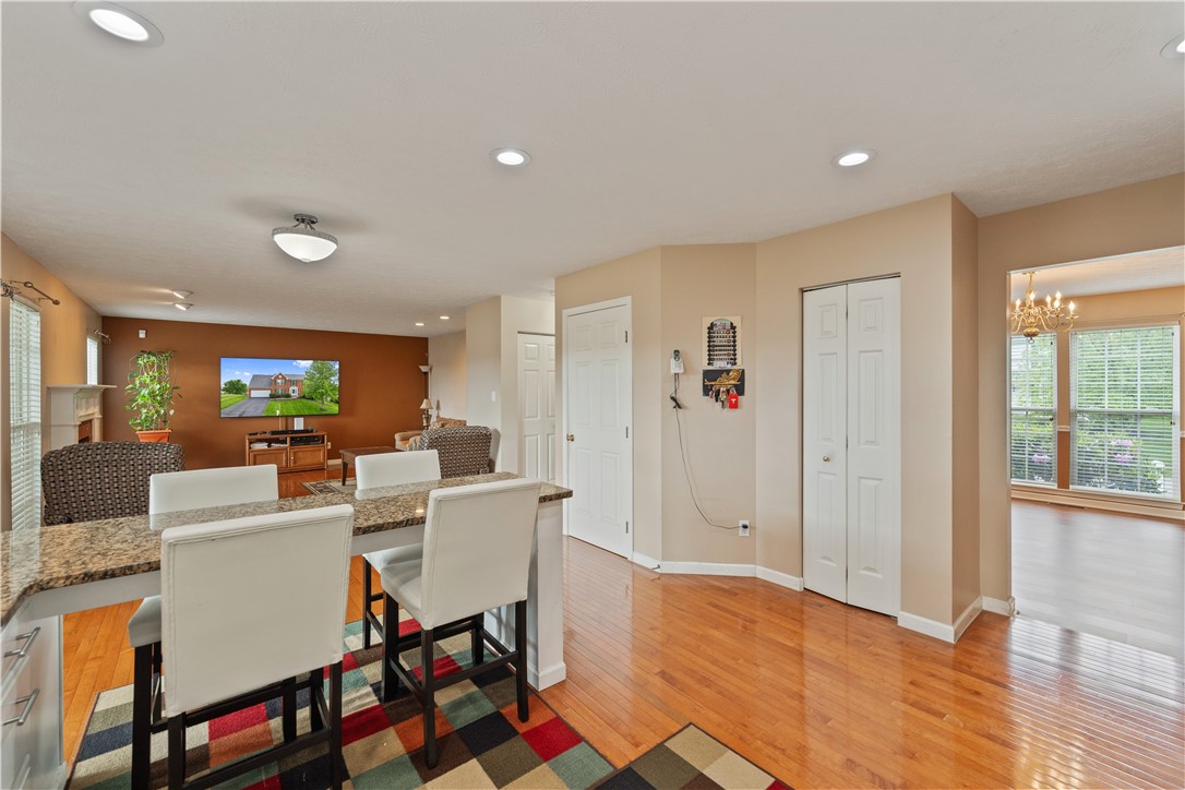 South Fayette, Pennsylvania 15057, United States, 4 Bedrooms Bedrooms, ,4 BathroomsBathrooms,Residential,Contingent,140270