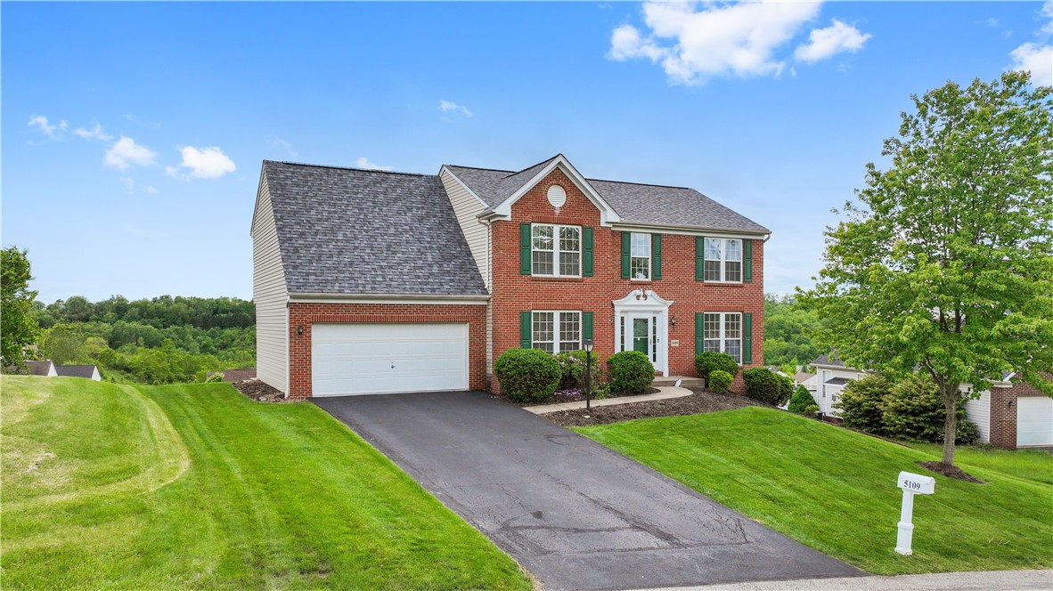 South Fayette, Pennsylvania 15057, United States, 4 Bedrooms Bedrooms, ,4 BathroomsBathrooms,Residential,Contingent,140270