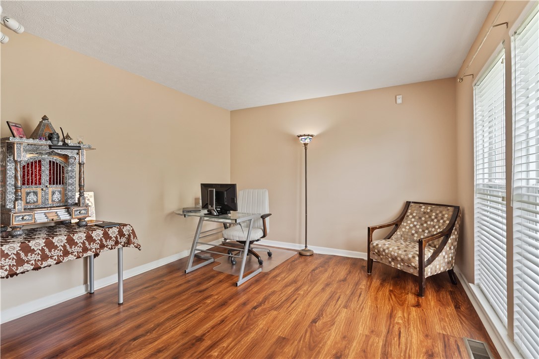 South Fayette, Pennsylvania 15057, United States, 4 Bedrooms Bedrooms, ,4 BathroomsBathrooms,Residential,Contingent,140270