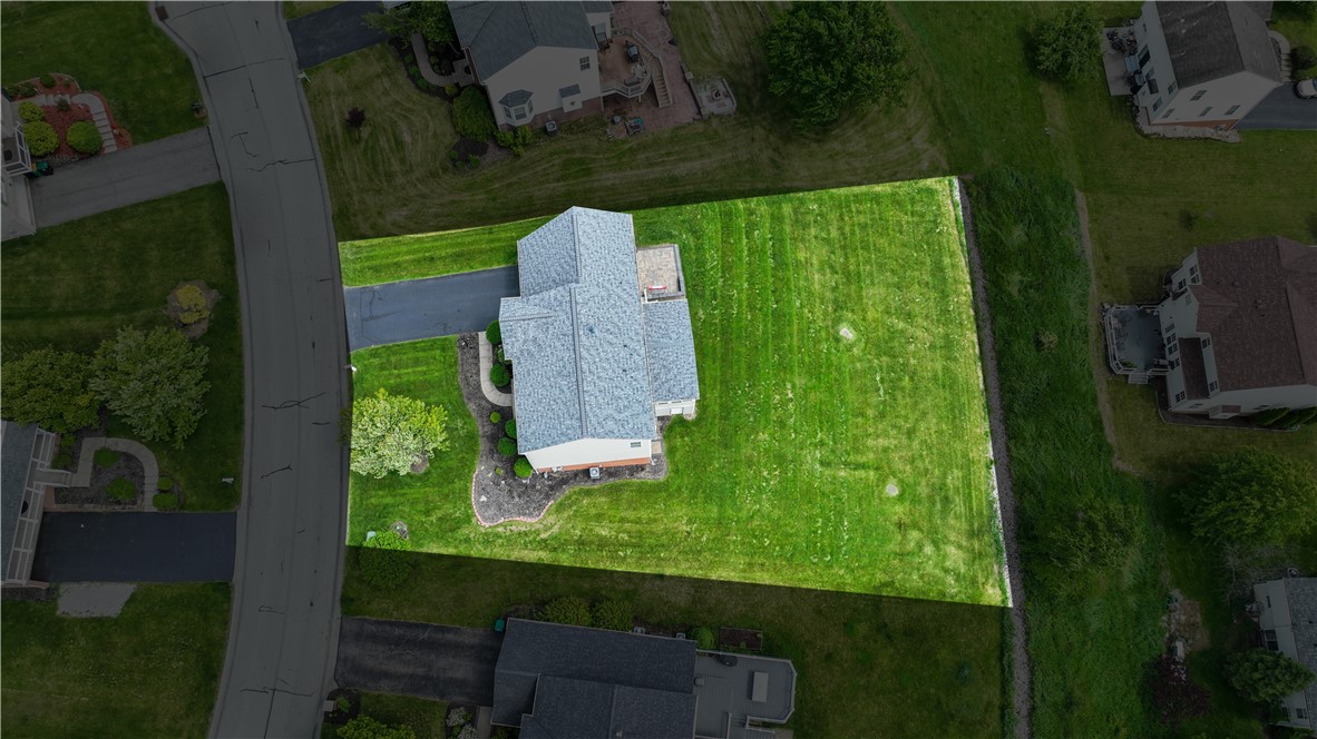 South Fayette, Pennsylvania 15057, United States, 4 Bedrooms Bedrooms, ,4 BathroomsBathrooms,Residential,Contingent,140270