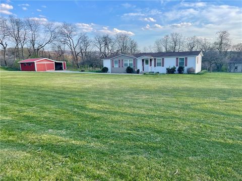 413 Pittsburgh St Derry Twp PA 15671