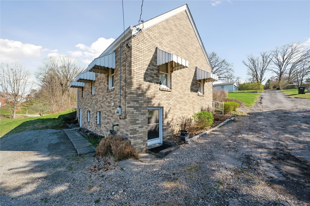 1819 Garfield St St, Aliquippa, Pennsylvania image 2