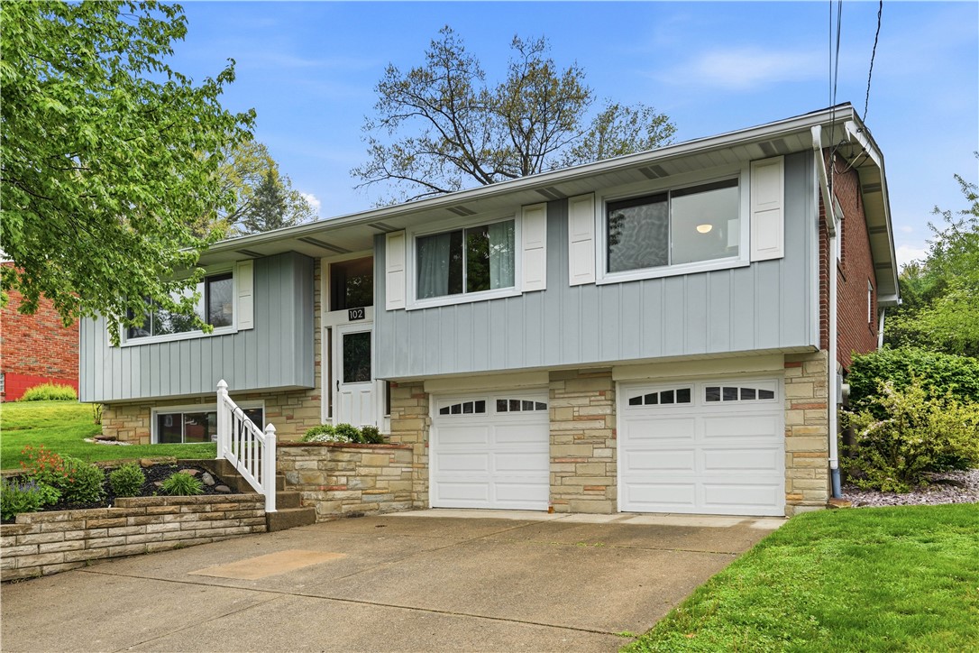 102 Cottonwood Ct