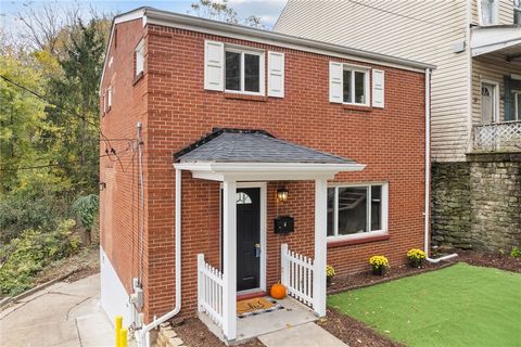 Photo of 6 Tunstall St, Pittsburgh, PA 15207 (MLS # 1736133)