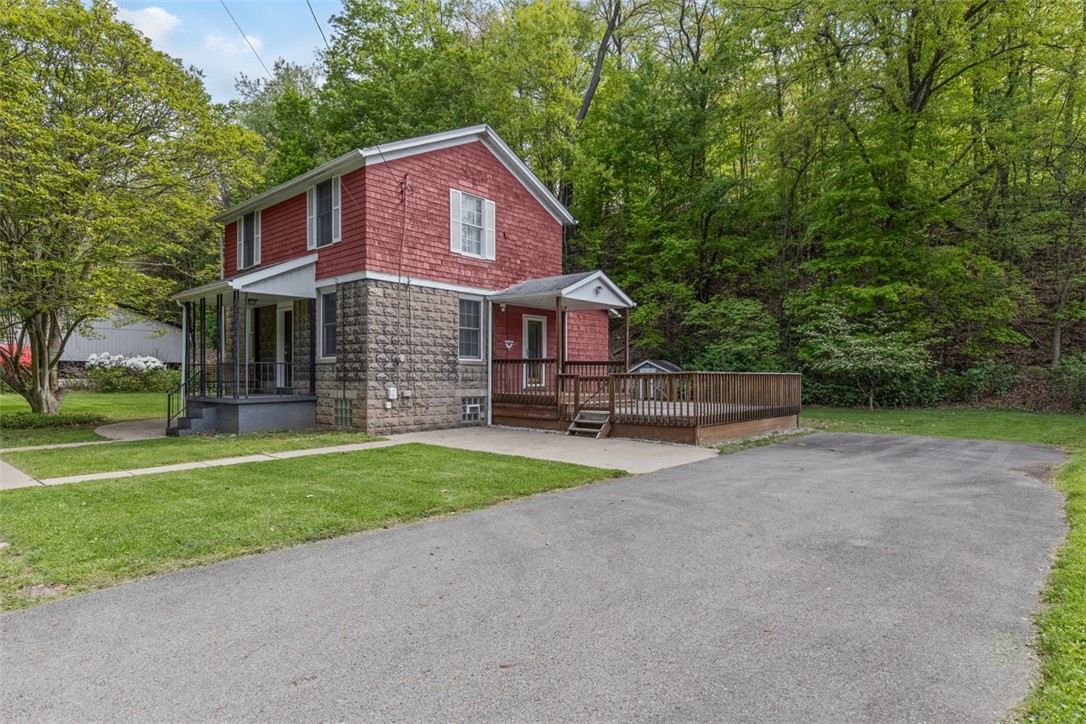 Emsworth, Pennsylvania 15202, United States, 3 Bedrooms Bedrooms, ,2 BathroomsBathrooms,Residential,Active,131812