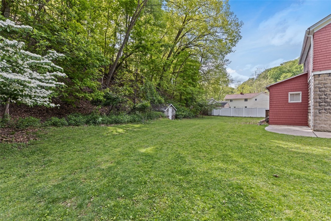 Emsworth, Pennsylvania 15202, United States, 3 Bedrooms Bedrooms, ,2 BathroomsBathrooms,Residential,Active,131812