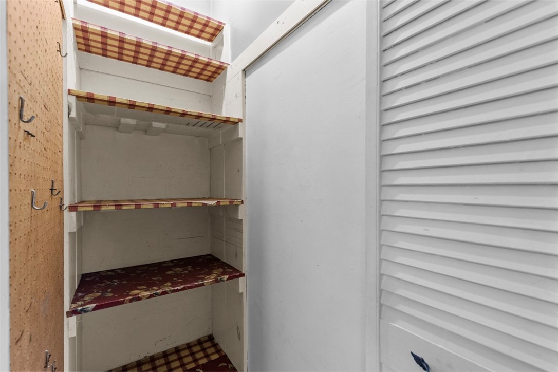 Emsworth, Pennsylvania 15202, United States, 3 Bedrooms Bedrooms, ,2 BathroomsBathrooms,Residential,Active,131812