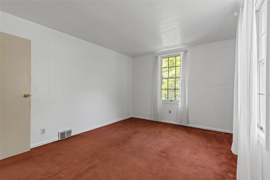 Emsworth, Pennsylvania 15202, United States, 3 Bedrooms Bedrooms, ,2 BathroomsBathrooms,Residential,Active,131812