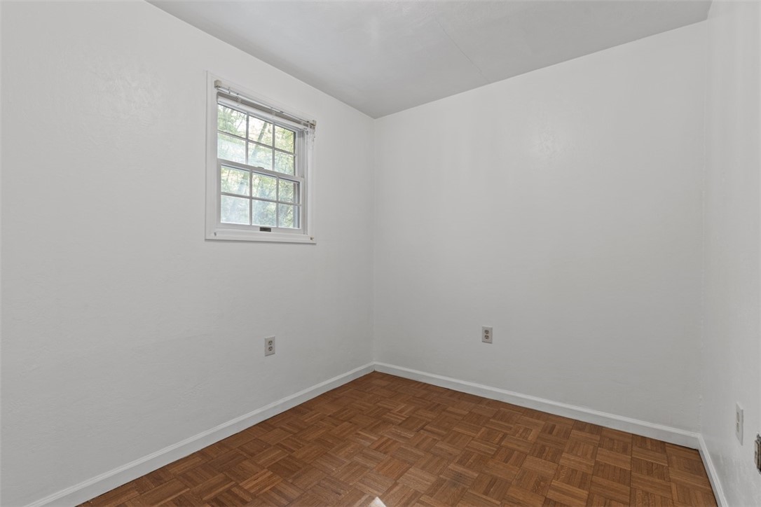 Emsworth, Pennsylvania 15202, United States, 3 Bedrooms Bedrooms, ,2 BathroomsBathrooms,Residential,Active,131812